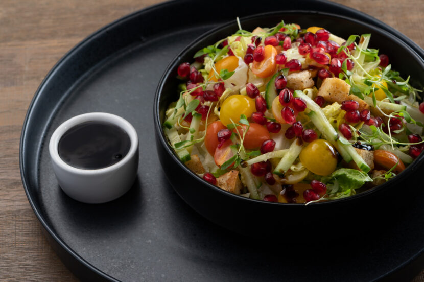 POMEGRANATE HOUSE SALAD