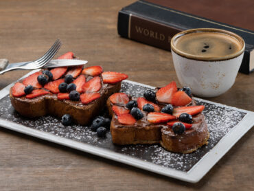 CLASSIC FRENCH TOAST
