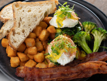 EGGS BENEDICT