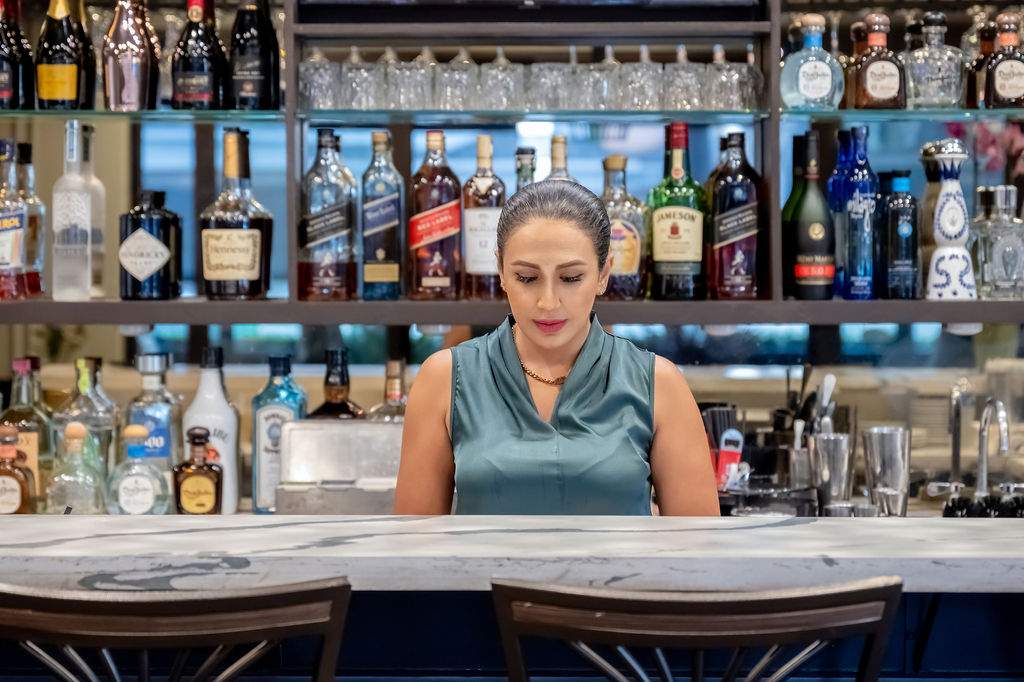 bar